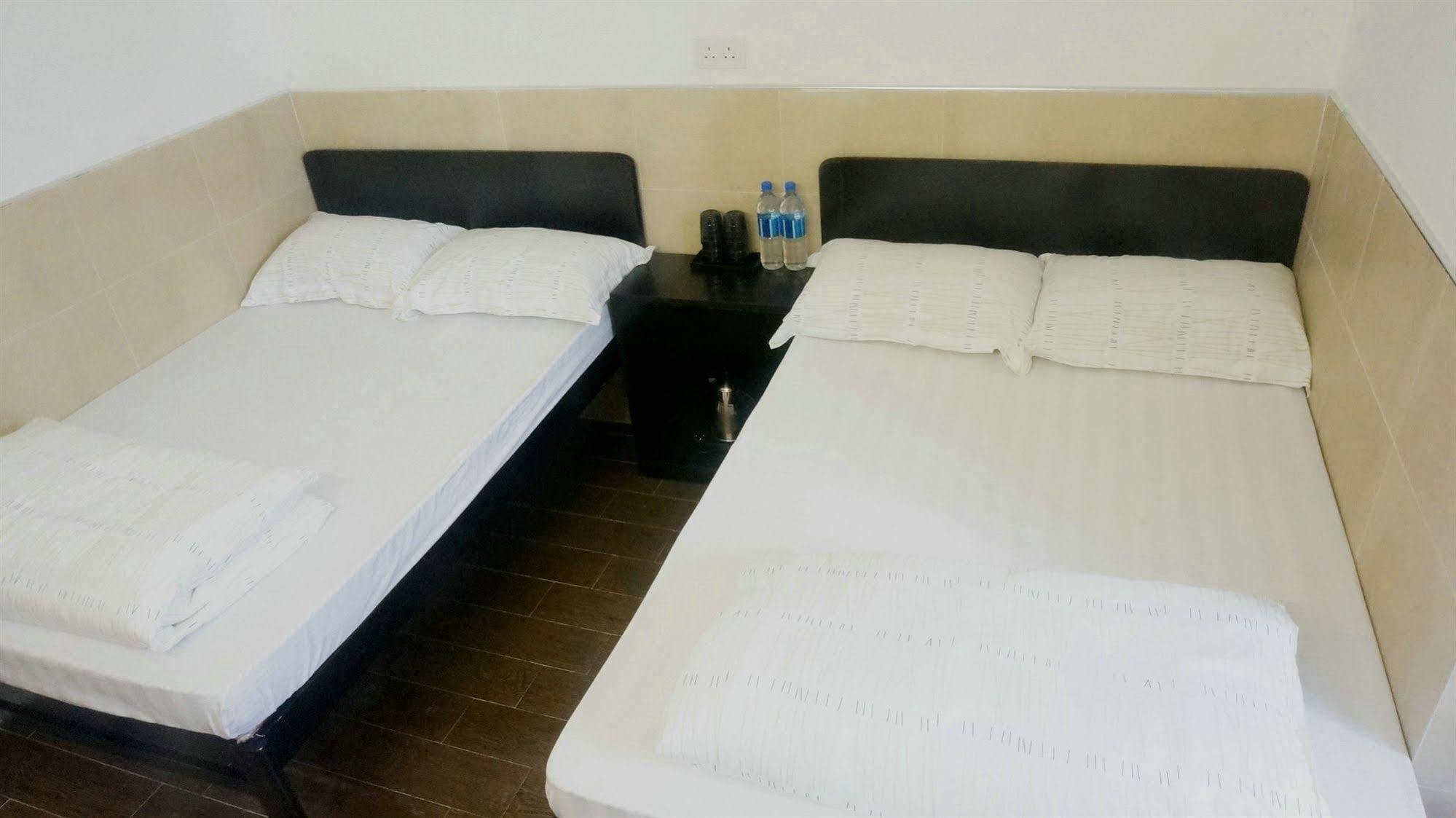 Kowloon Mongkok 1812 Guest House Hong Kong Exterior foto